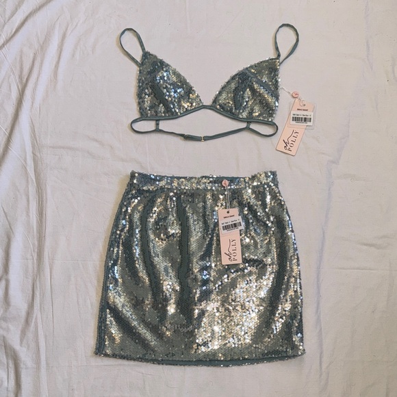 Oh Polly teal blue Sequin Bralette and Skirt Set - Picture 2 of 10